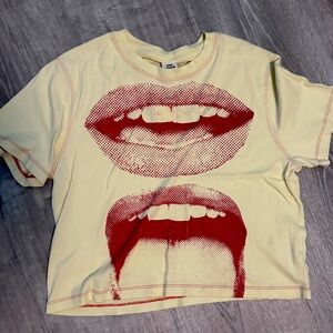 Urban Outfitters Tee. With lips and opened mouth. Trendy cropped top.